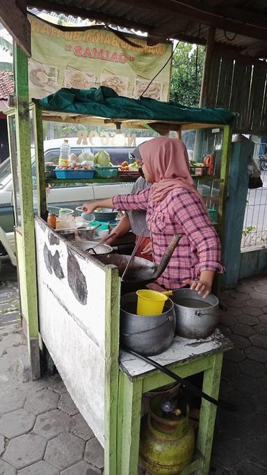 WARUNG BAKMI BU HARI