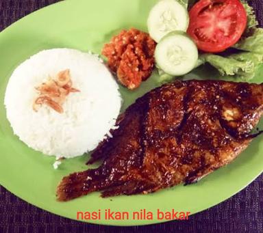 AYAM BAKAR NENG CHIKA