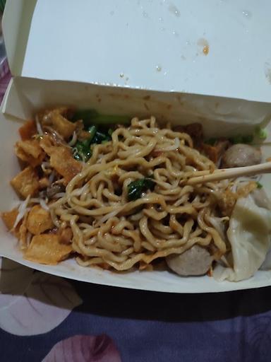 BAKMI JJ