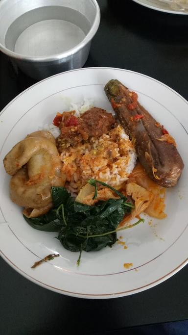 NASI PADANG RM MINANG SAIYO - GALUR