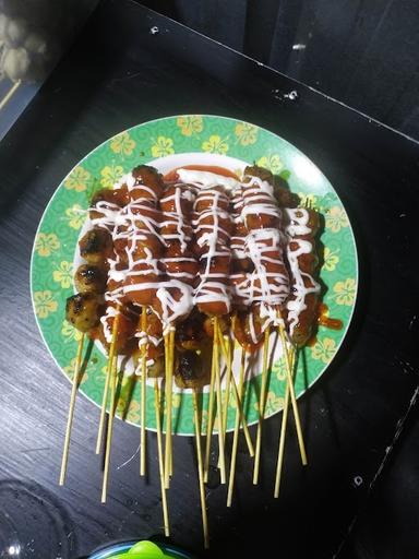 PENTOOLNGEBUL BAKSO & SEAFOOD BAKAR