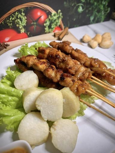 WAROENG SIS AYU ( SATE AMBAL KHAS KEBUMEN DAN STEAK AYAM)