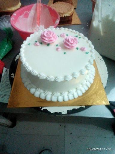 WAHYU CAKES