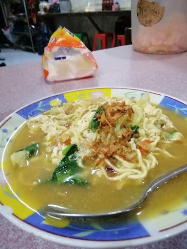 BAKMIE JAWA AYAM KAMPUNG BU YANTI