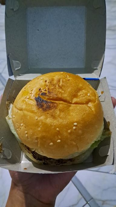 BURGER BAKAR TEBUCI JOMBANG