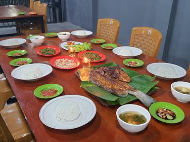 IKAN BAKAR APOLLO