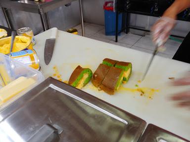 MARTABAK KEBANGGAAN CILEGON