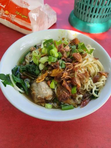 MIE AYAM KANG RONI