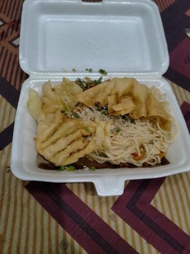 MIE GACOAN JOMBANG.