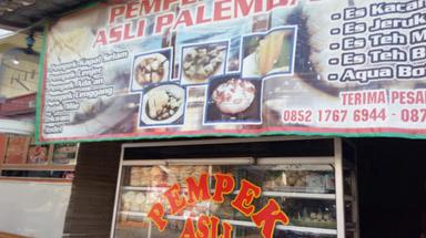 PEMPEK THREE ASLI PALEMBANG