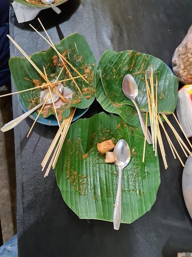 SATE PADANG GUNUNG TIGO