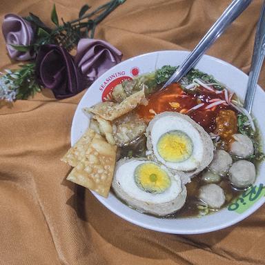 MIE AYAM & BAKSO SILAQ SIMPANG