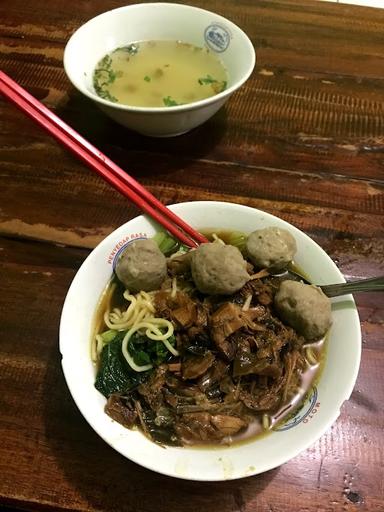 BAKSO SENGGOL