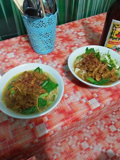 MIE AYAM LESEHAN MAMAH IDA