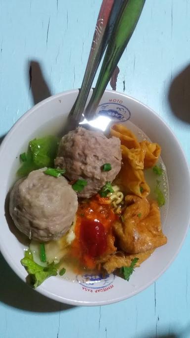 BAKSO SOPONYONO