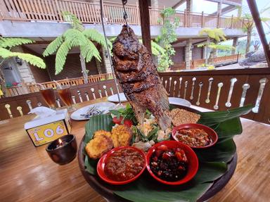 PONDOK DESA TRADITIONAL RESTORAN BATU