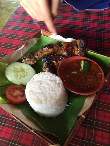 WARUNG LESEHAN SOP KIKIL SAPI