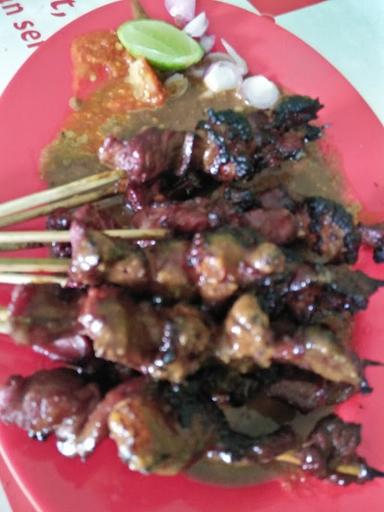 WARUNG SATE BU HJ. KASIYAN