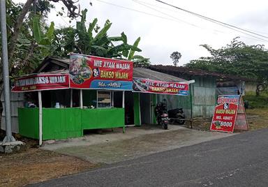 MIE AYAM WAJAN DAN BAKSO WAJAN MAS ADHIT