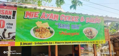 WARUNG MIE AYAM CEKER & BAKSO BANG MIN WONOGIRI