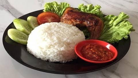 AYAM BAKAR BU NUR