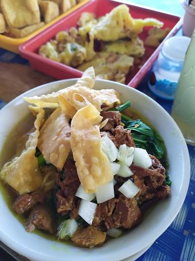 WARUNG BAKSO PAK KOSIM