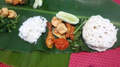 NASI TEMPONG MBOK NAH