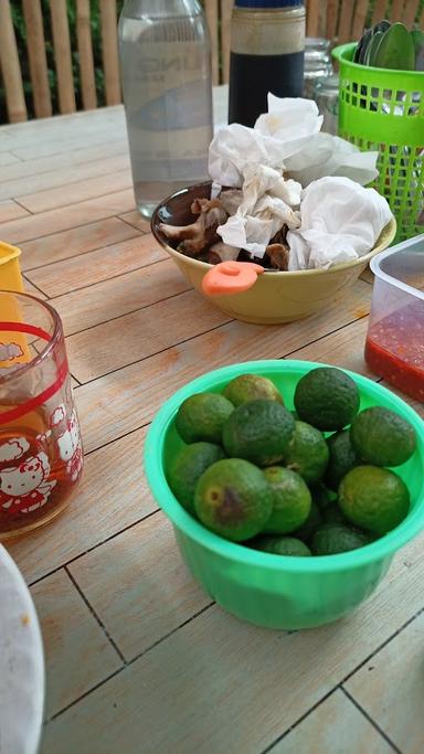 MIE BASO TANGKAR SAUNG KURING