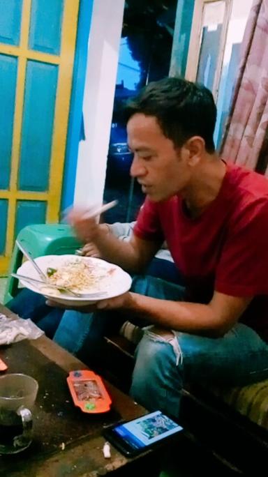 WARUNG NASI GORENG KANIA