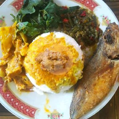 NASI PADANG DUA PUTRA