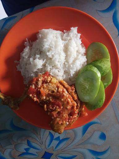 AYAM PENYET & SOP KAMBING