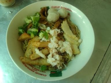 BAKMI KEPITING AGUAN PONTIANAK