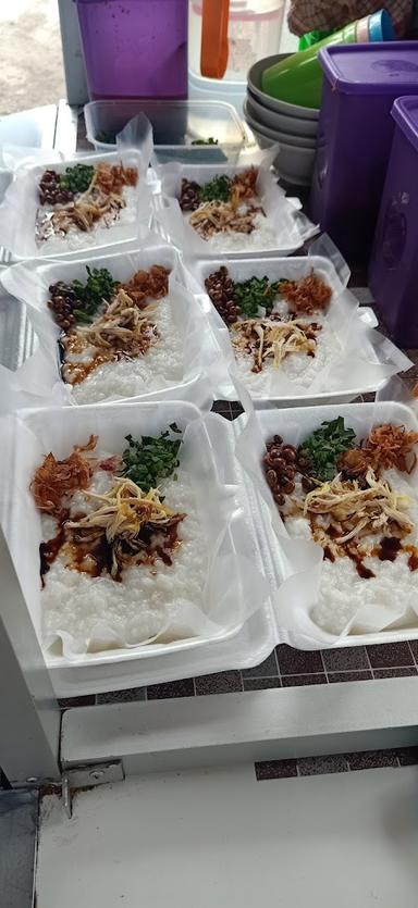 BUBUR AYAM PAKDE SIMPANG MACAN