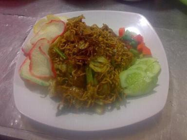 NASI GORENG SINYAR