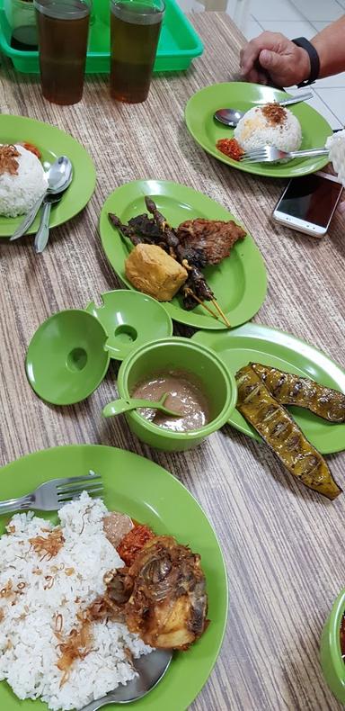 NASI UDUK KHAS KREKOT