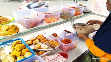 NASI UDUK LONTONG SAYUR BANG UDIN