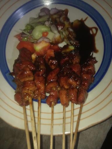 SATE AYAM & KAMBING PAK JU