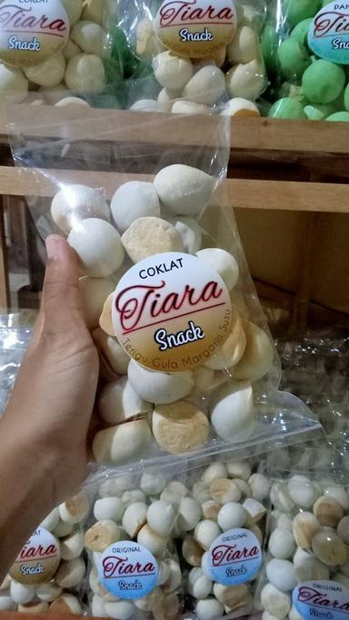 TIARA SNACK