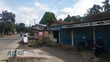 BAKSO DAN MIE AYAM PANDAWA 1