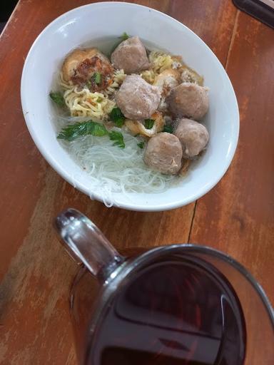 BAKSO & MIE AYAM MBA 3