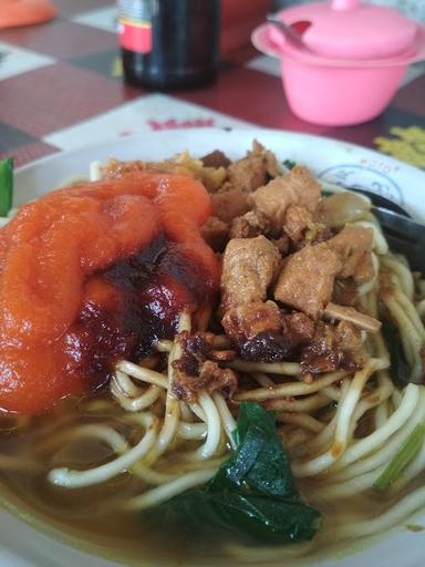 MIE AYAM MBAK SANAH