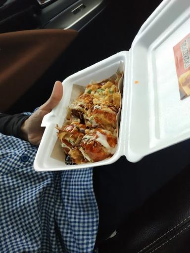 MAXIMAL TAKOYAKI & OKONOMIYAKI