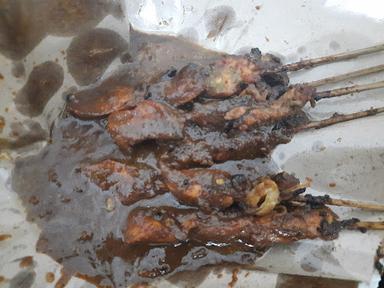 SATE MADURA ERIK