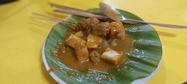 SATE PADANG UNI ARY