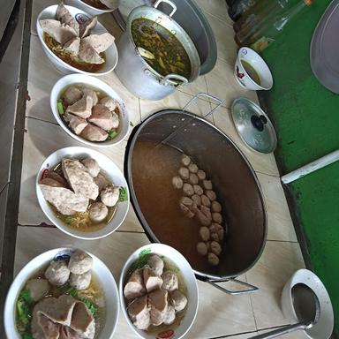 MIE AYAM & BAKSO SEKAWAN WONOGIRI