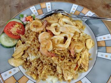 PONDOK SUPER NIKMAT NASI GORENG SEAFOOD