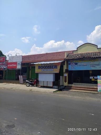 BAKSO& MIE AYAM BOOMBER