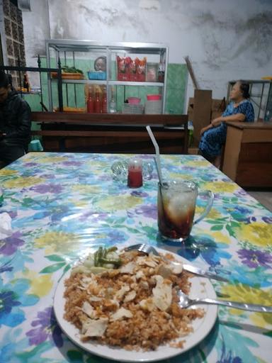 WARUNG MIE BASUKI