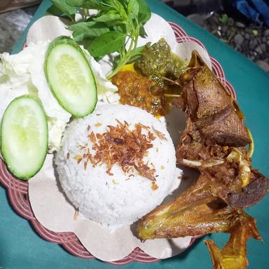 AYAM BAKAR DJENGGO