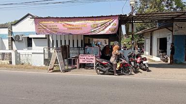 BAKSO TULANG DAN IGA BAKAR CABANG IBU TAM SUPER DUPER MANTAP